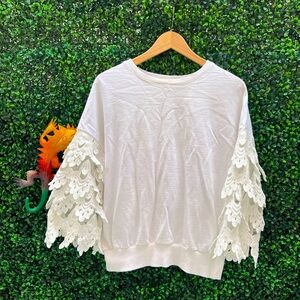 Want to stand out from the crowd? This unique top is for you!